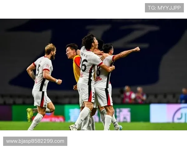 蓉城豪强杀手表现抢眼前五战绩6胜2平双杀海港泰山不败国安申花